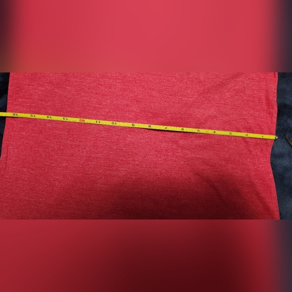 J SPORT, 2-V NECK, ATHLETIC ORIGINAL, 1 RED, 1 GRAY-LARGE ON BOTH,(SET OF 2)-NEW - Picture 6 of 13